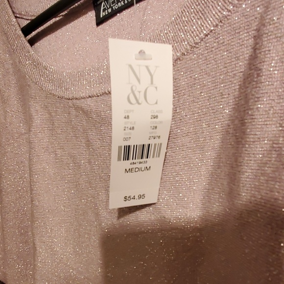 Sweater - Picture 3 of 3